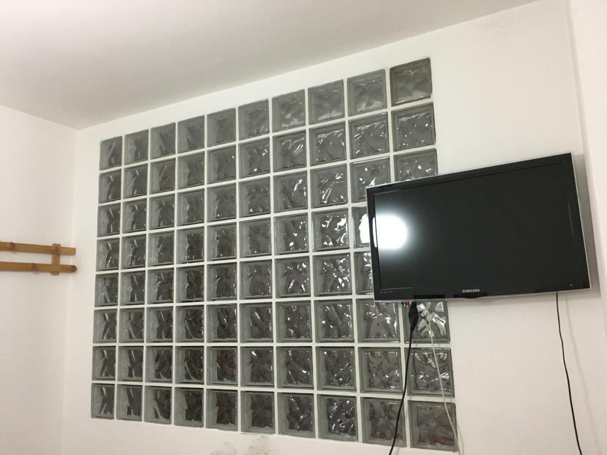 Flowers Apartment Bari Exterior photo